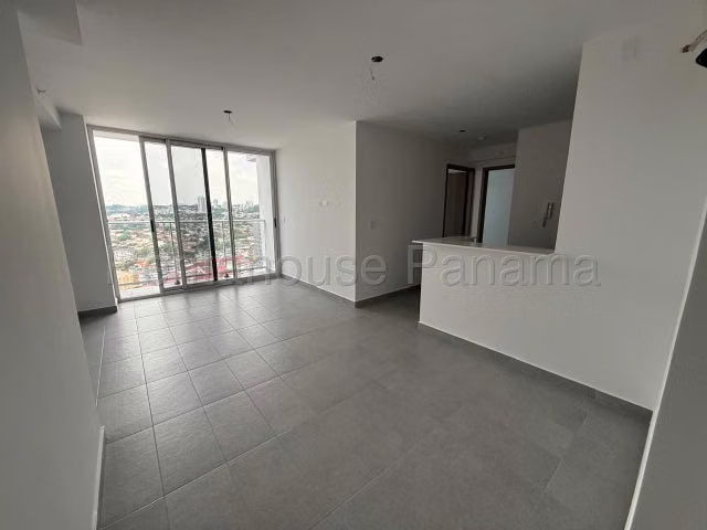 Alquiler de apartamento en PH Park Square, Carrasquilla * - Imagen 3