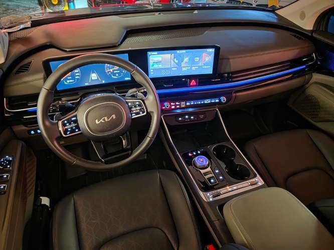 KIA CARNIVAL 2025 - Imagen 15