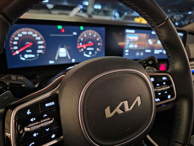 KIA CARNIVAL 2025 - Imagen 17