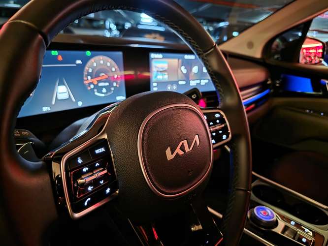 KIA CARNIVAL 2025 - Imagen 19