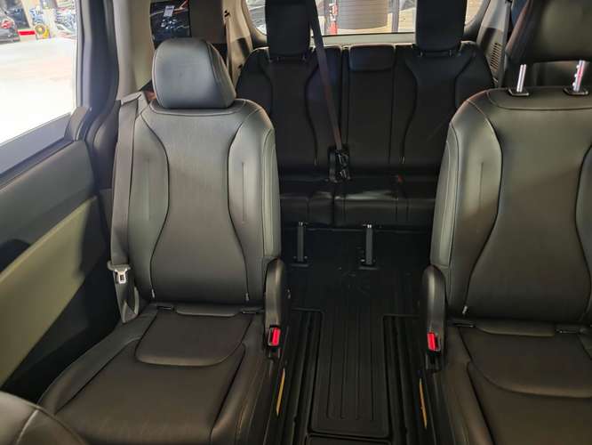 KIA CARNIVAL 2025 - Imagen 12