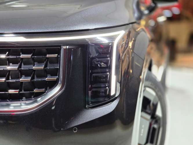 KIA CARNIVAL 2025 - Imagen 4