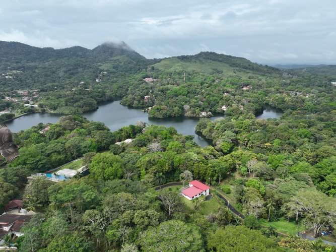 TERRENO EN LAS CUMBRES – IDEAL PARA INVERSIÓN O PROYECTO FAMILIAR