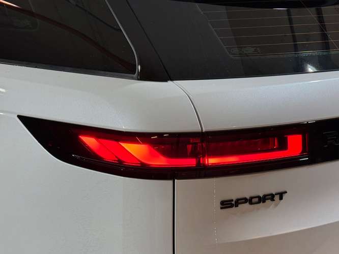 RANGE ROVER SPORT 2025 - Imagen 8