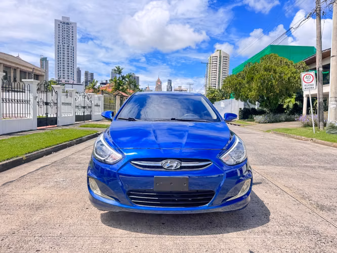 Hyundai Accent 2016 - Imagen 2