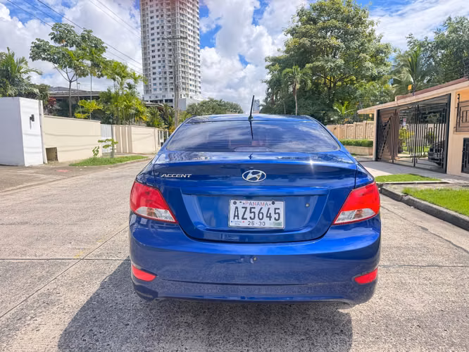 Hyundai Accent 2016 - Imagen 5