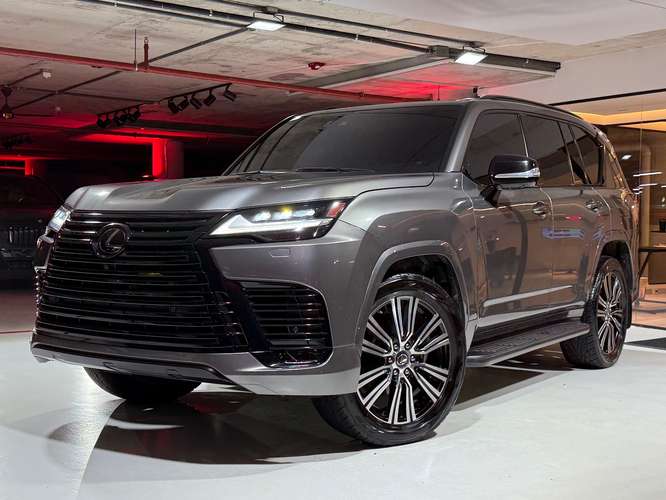 LEXUS LX 600 del 2023