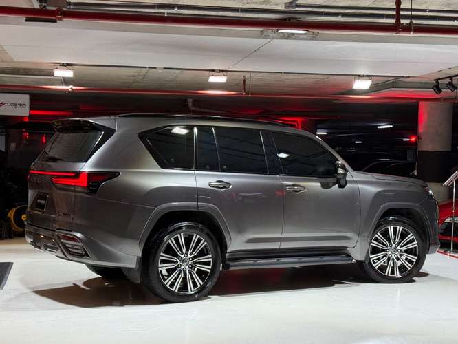 LEXUS LX 600 del 2023