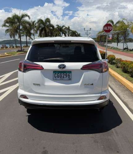 Toyota Rav4 2017 - Imagen 7