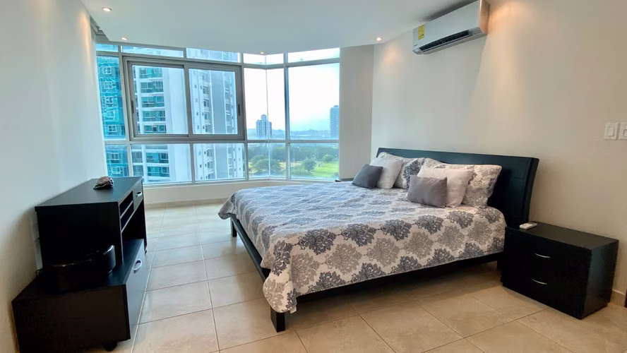 Apartamento amoblado en Alquiler vista al parque - Costa del Este - Imagen 10