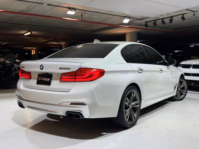 BMW M550i xDrive 2018