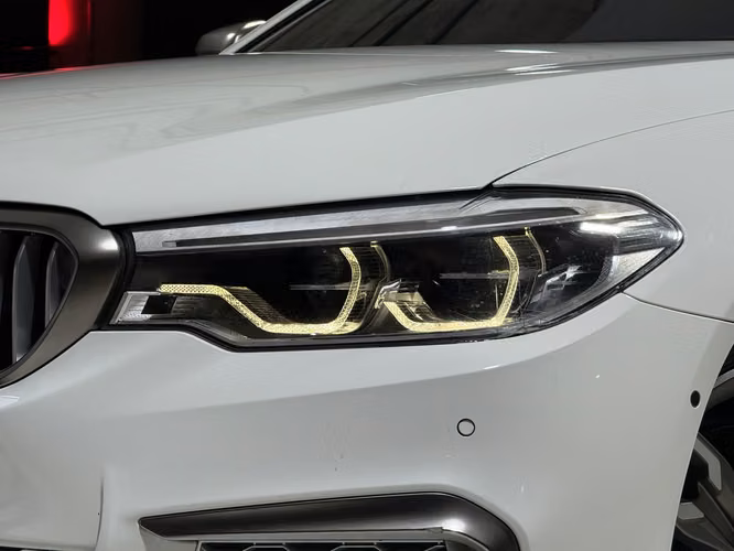 BMW M550i xDrive 2018