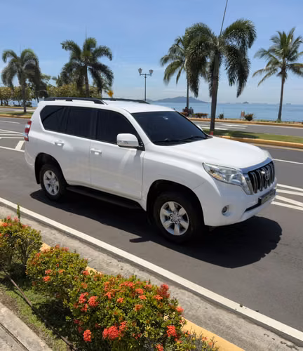 Toyota Land Cruiser Prado 2016
