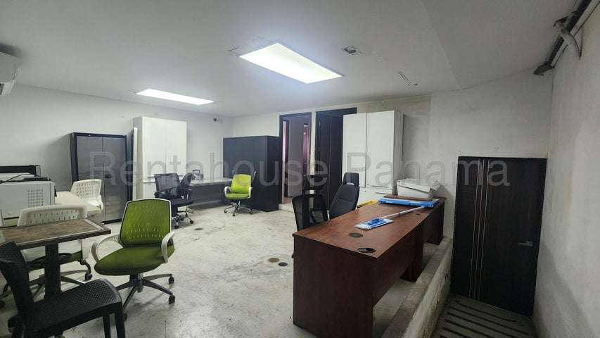 Casa comercial en alquiler en El dorado IH27-958