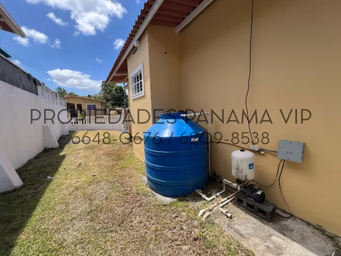 CASA AMPLIA para la VENTA en Las Villas de Arraiján, Villa La Palmeras CERCA de la estacion del METRO - Imagen 15