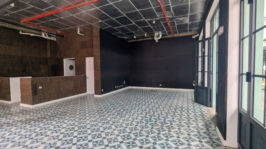 VENTA O ALQUILER LOCAL EN SANTA ANA - Imagen 4