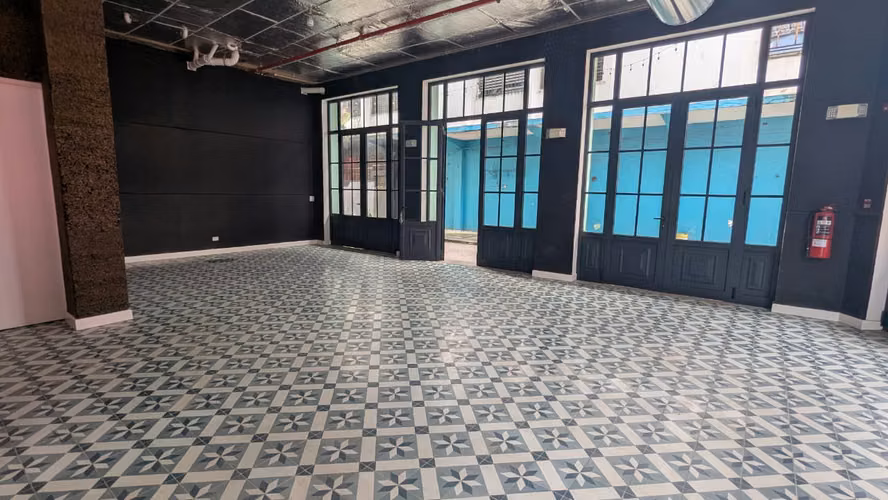 VENTA O ALQUILER LOCAL EN SANTA ANA - Imagen 2