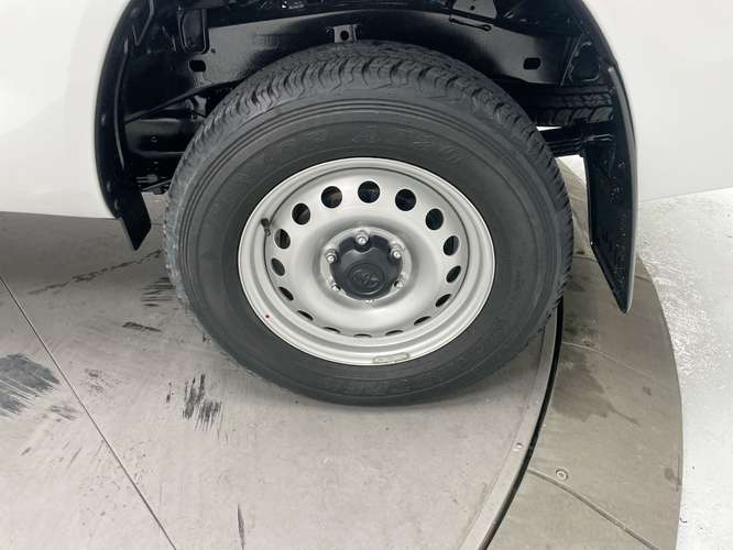 TOYOTA HILUX - 2025 - PPHX - Automarket - Imagen 2