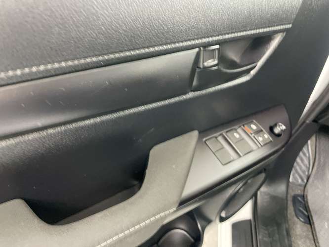 TOYOTA HILUX - 2025 - PPHX - Automarket - Imagen 4