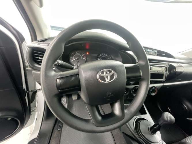 TOYOTA HILUX - 2025 - PPHX - Automarket - Imagen 6