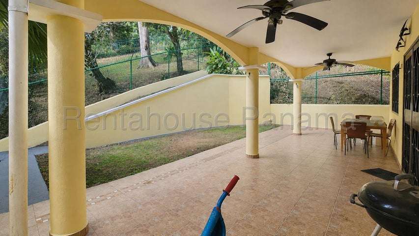 Venta casa en ancón IH27-1873