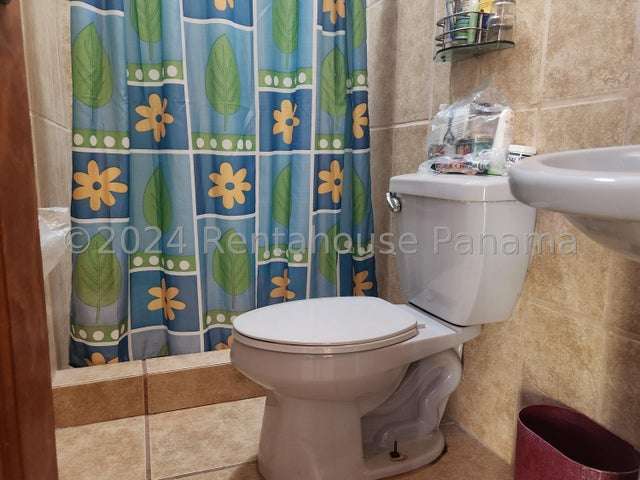 Venta de casa de playa tipo duplex Malibu, Panama. Muy cerca de la playa 25GC875 - Imagen 4