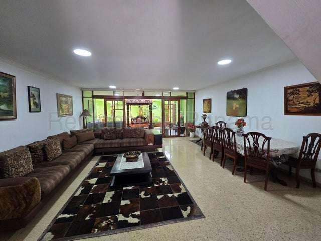 Se vende casa duplex en San Francisco GCEA26-2024