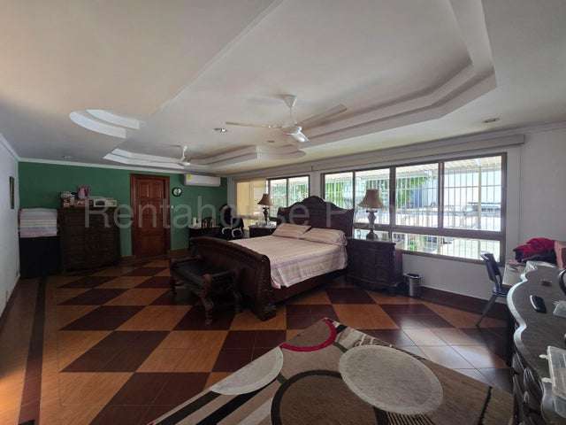 Se vende casa duplex en San Francisco GCEA26-2024