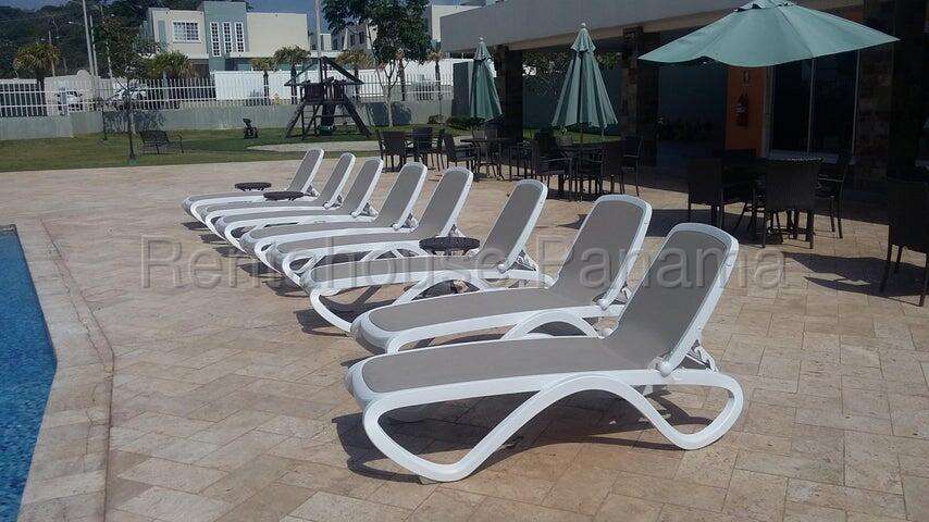 Venta de Casa en Brisas de Golf 25MGO8843
