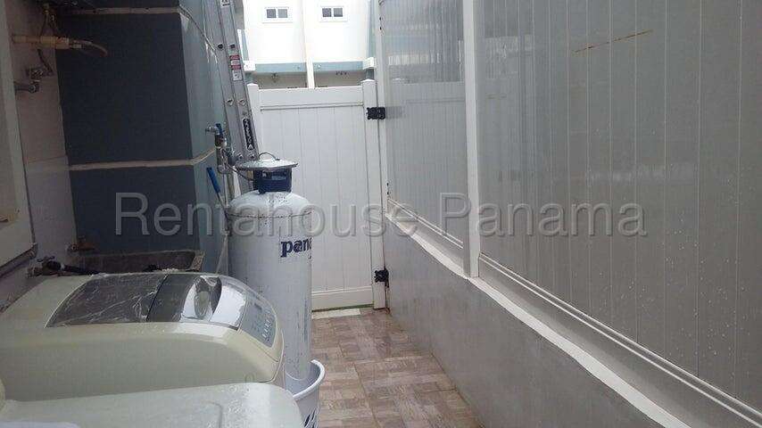 Venta de Casa en Brisas de Golf 25MGO8843