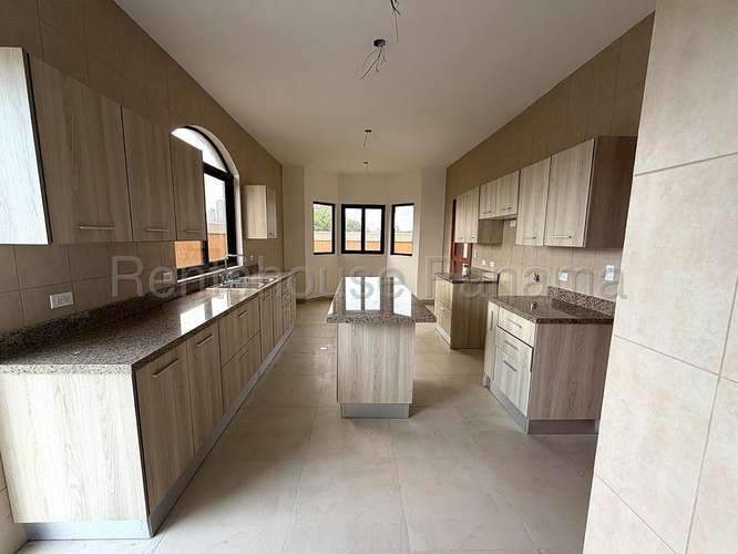 SE VENDE CASA EN COSTA SUR LA24-2109