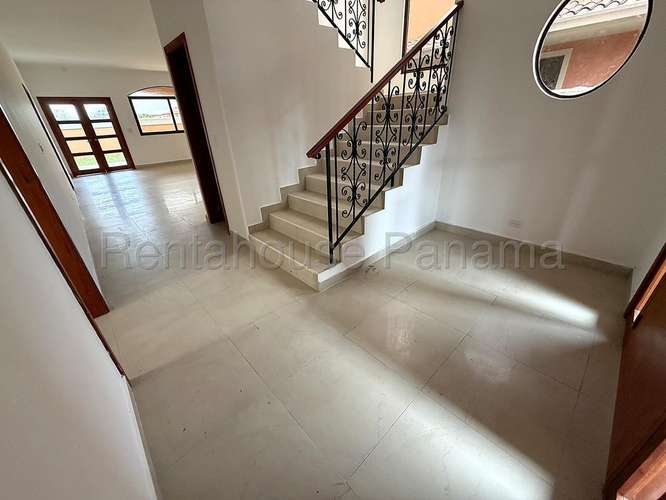 SE VENDE CASA EN COSTA SUR LA24-2109