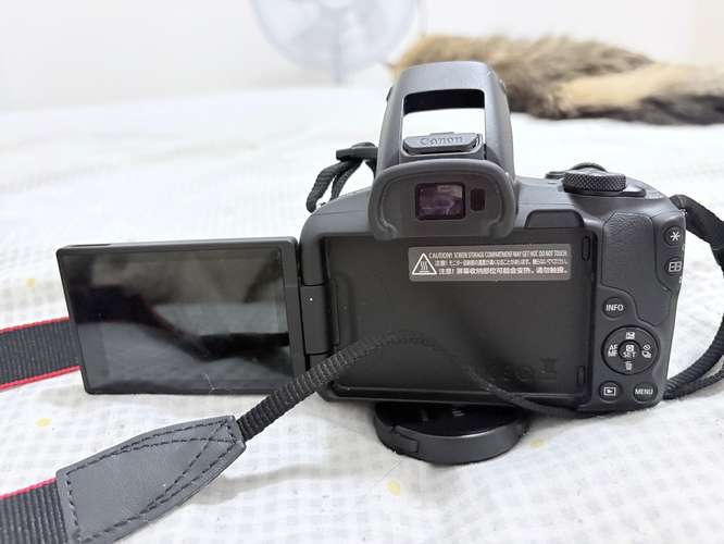 Cámara Canon último modelo, poco uso.  - Imagen 2
