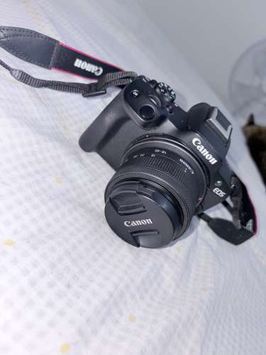 Cámara Canon último modelo, poco uso.  - Imagen 6