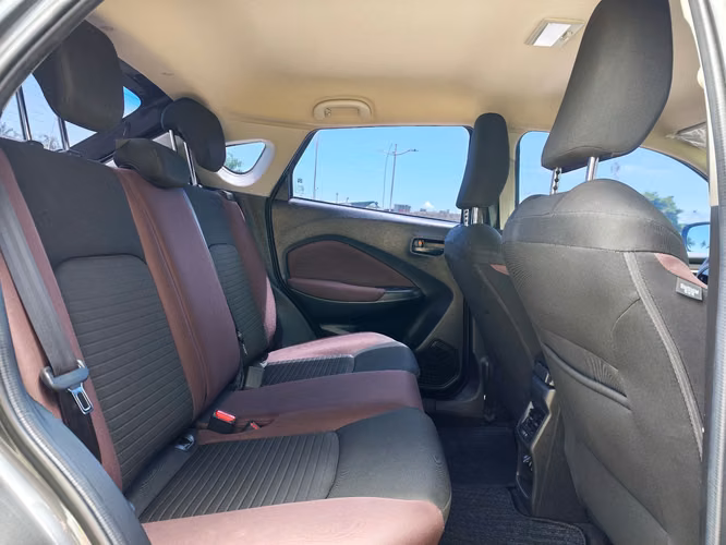 Suzuki Fronx - Imagen 14
