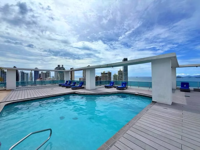 Apartamento en Venta en PH Grand Bay Tower, Av Balboa - Oportunidad Única