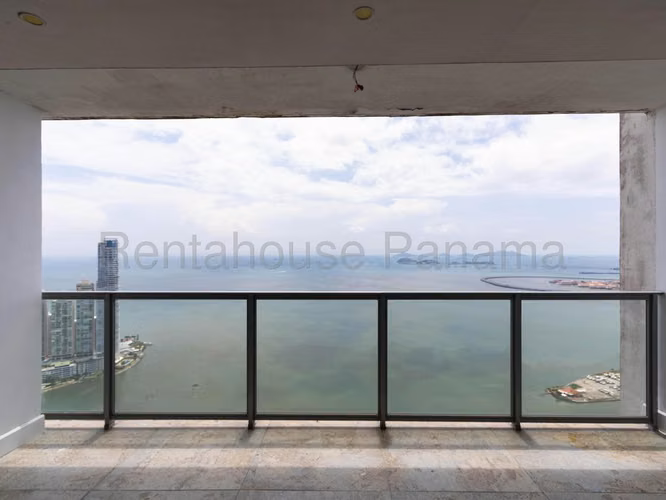 Venta de Apartamento de Lujo en PH Yoo and Arts 27-2810GG