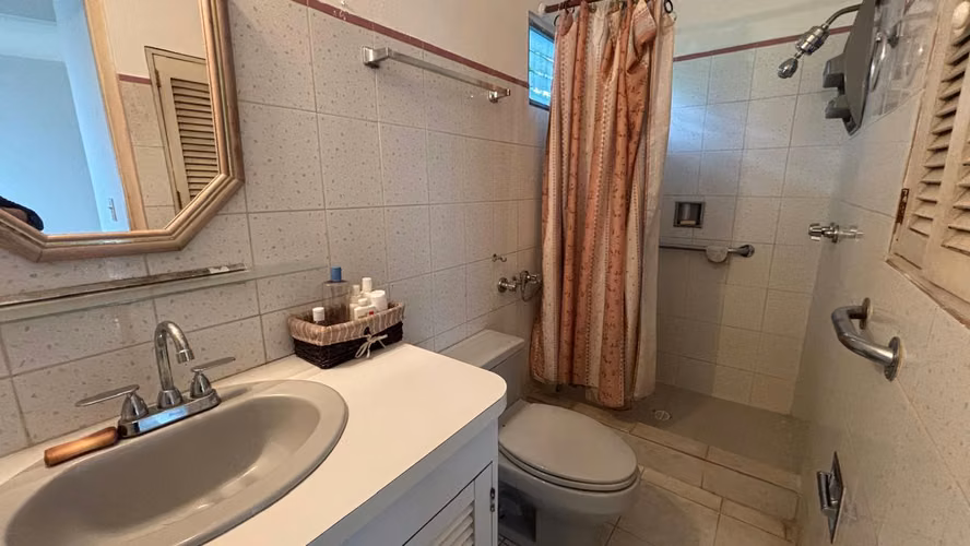 CASA EN VENTA EN CHANS | AMPLIA, REMODELADA Y CON GRAN PATIO TRASERO - RM - Imagen 14