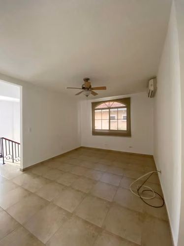 VENTA CASA CON AMPLIO PATIO EN CLAYTON - Imagen 15