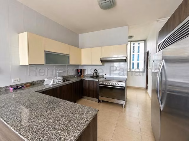 Venta de Apartamento en Bella Vista, PH Marina Park 27LGG2674