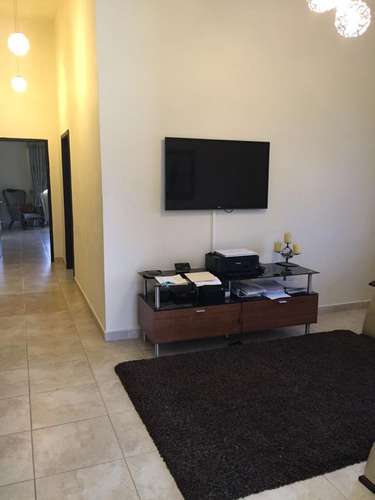 ALQUILER — CASA CON PISCINA PRIVADA EN CLAYTON
