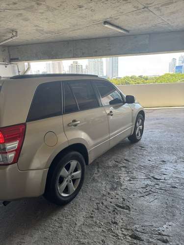 Suzuki Grand Vitara 2013 4x4 | 106,000 km | Automática | $7,500 - Imagen 3