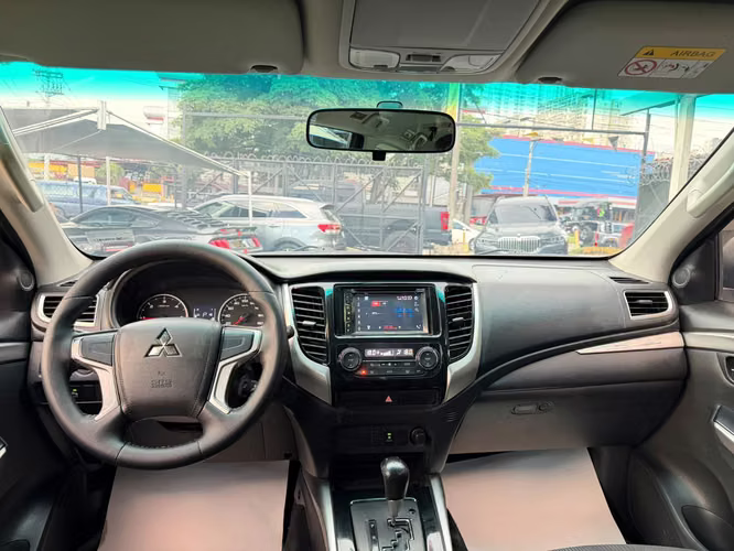 Mitsubishi Montero Sport 2019 - Imagen 12