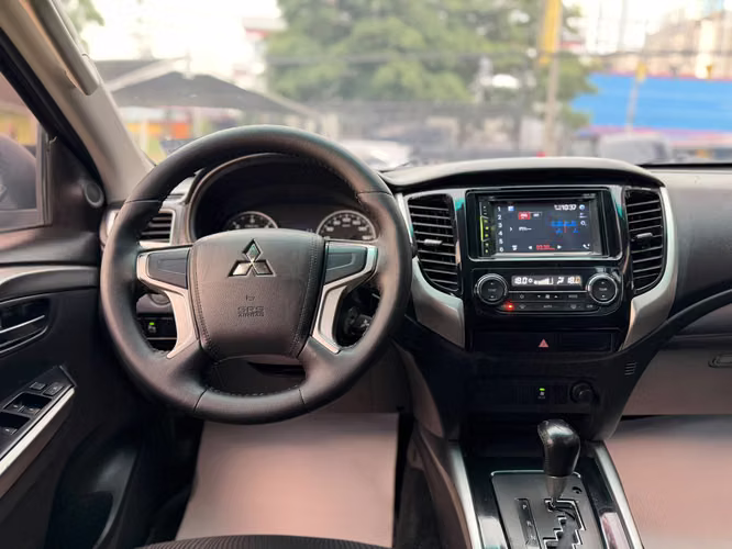Mitsubishi Montero Sport 2019 - Imagen 7