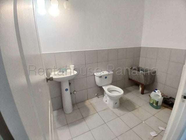 Local comercial en alquiler en Brisas del Golf 26MAM8571 - Imagen 11