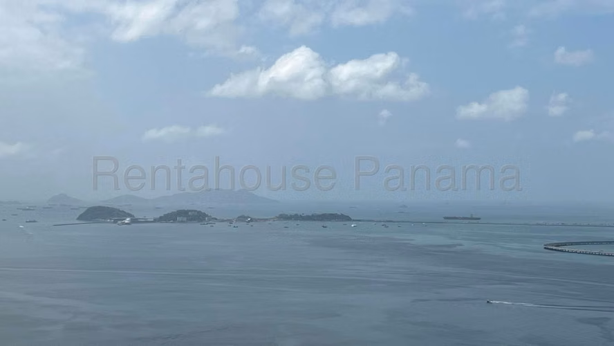 For Rent 4 Bedroom Duplex 560 m2 Oceanfront · Punta Pacifica - ALYC 25-8322