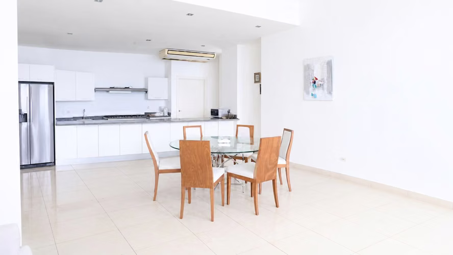 AVENIDA BALBOA I AMOBLADO I 4 RECAMARAS I 308 M² I BALCON + VISTA AL MAR  - Imagen 5