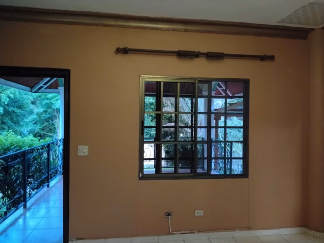 Se alquila casa sin muebles en la mejor zona de David , Terronal 1,300.00