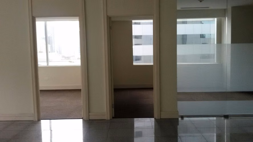Alquiler Oficina 115 m2 en Torres de las Americas Punta Pacifica - ALYC 25-6606