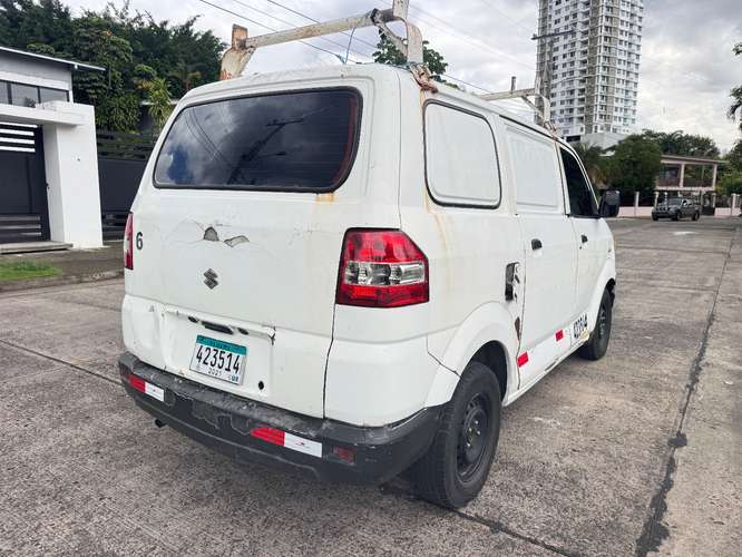 Suzuki Apv 2007